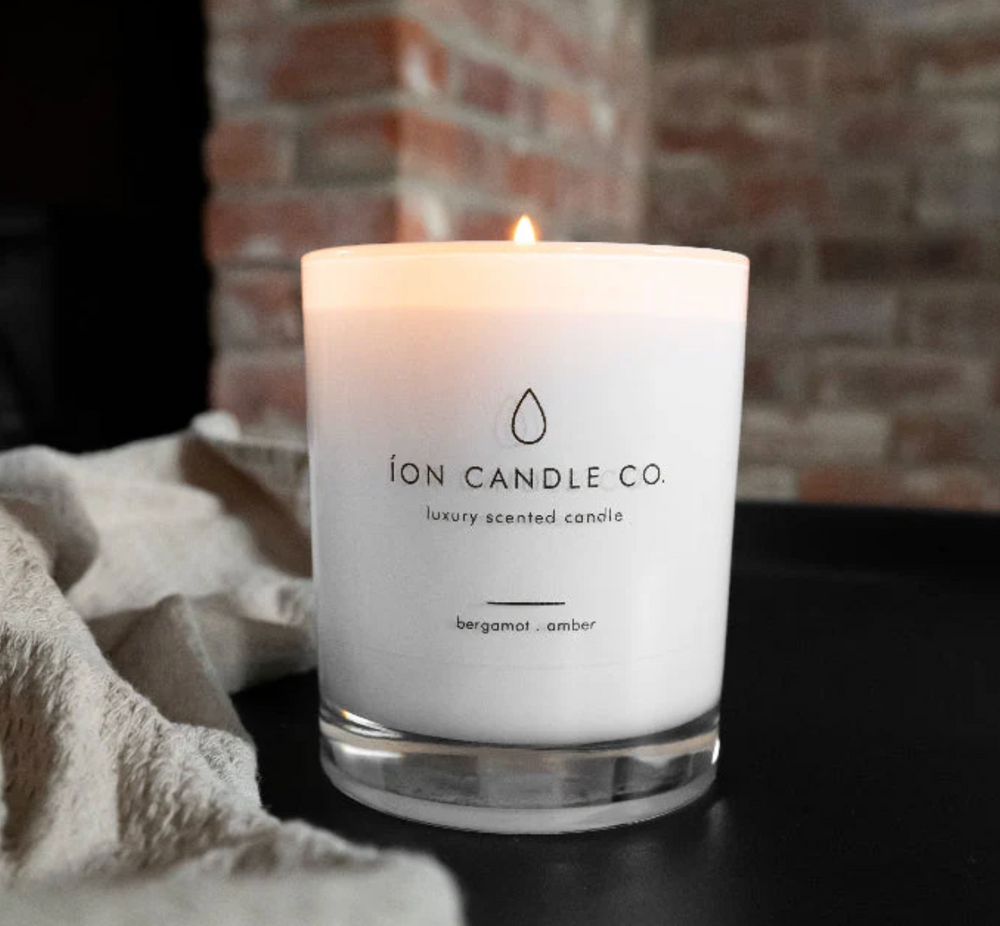 Bergamot & Amber Candle | Large